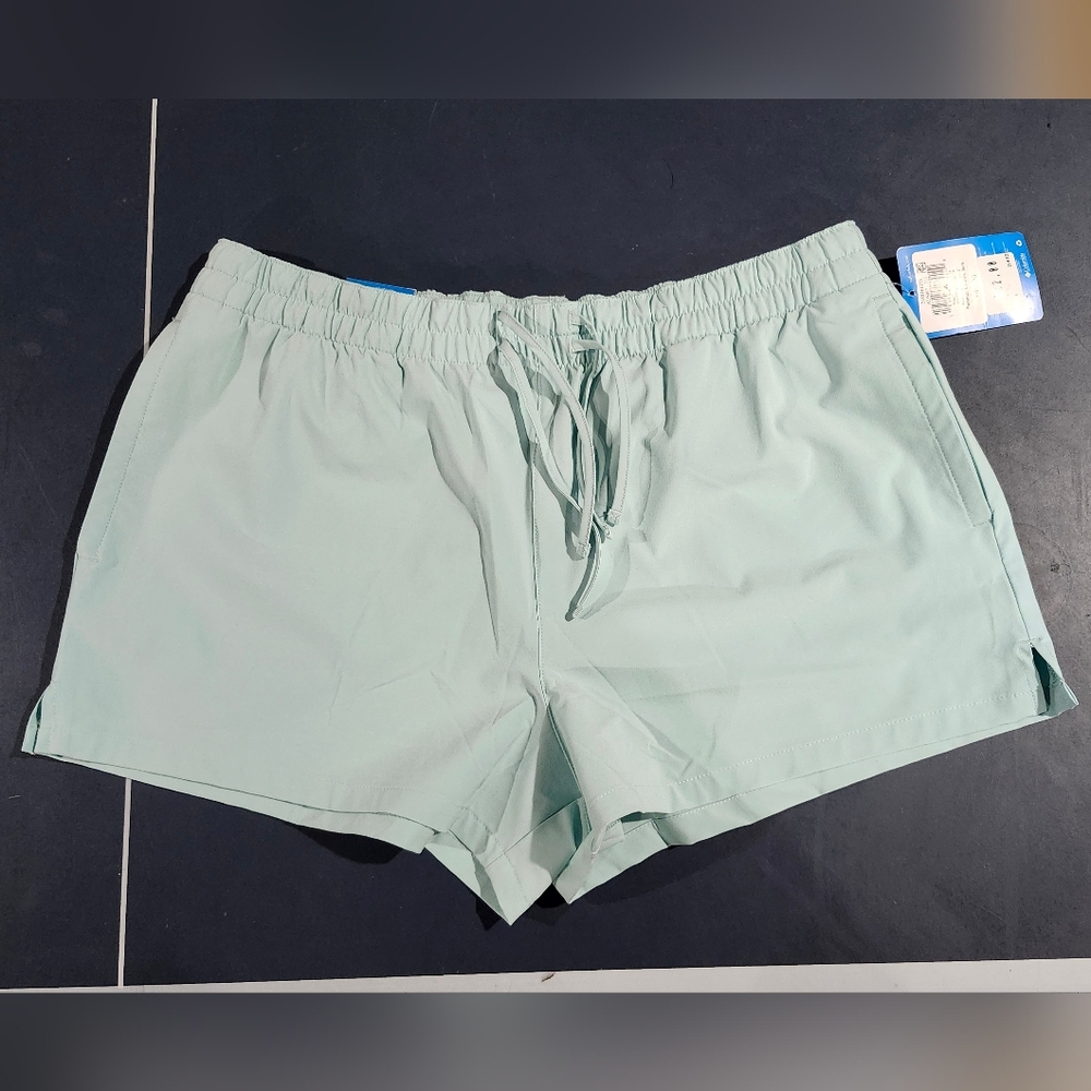 Columbia Women's NWT Light Aqua Drawstring Athletic Shorts Size Large